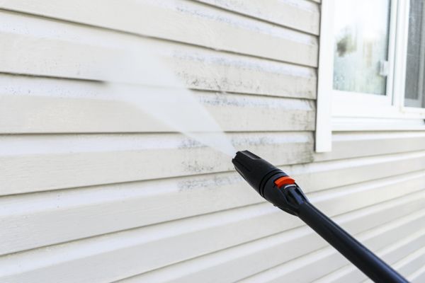 Siding Power Washing in Herndon