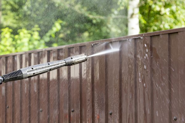 Vinyl Fence Cleaning in Herndon