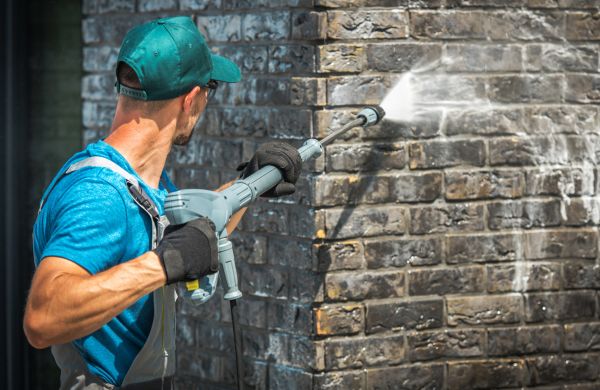 Brick Wall Cleaning in Herndon
