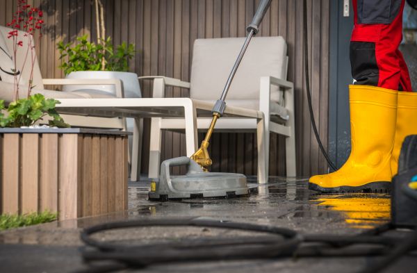 Townhouse Patio Cleaning in Herndon