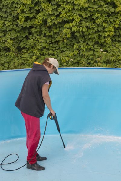Pool Pressure Washing in Herndon