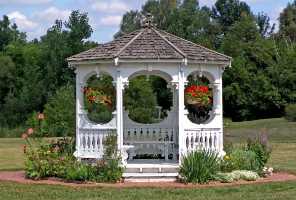 Gazebo Cleaning in Herndon