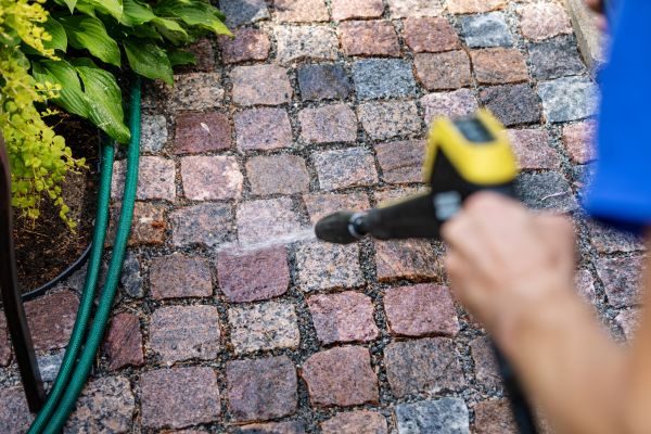 Paver Sidewalk Cleaning in Herndon